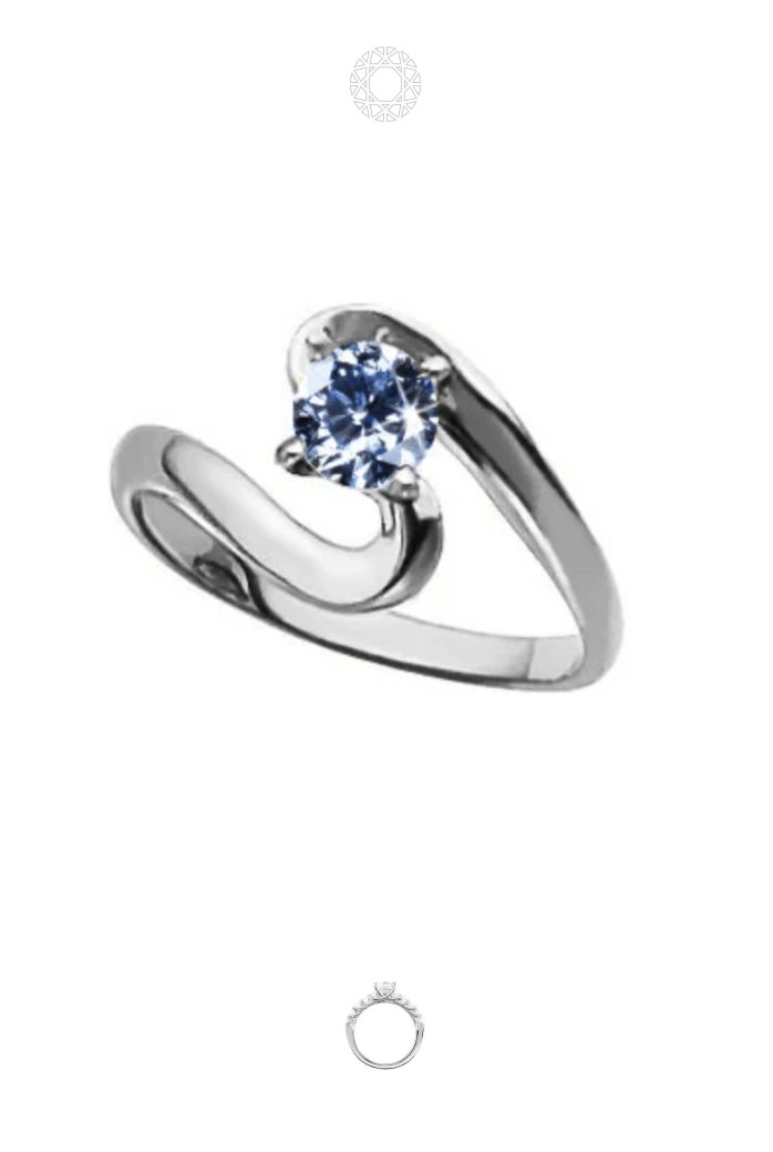 Anillo solitario de platino con diseño en ola