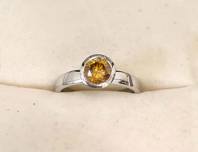 Memorial diamond jewellery shown with the review by Emily, UK